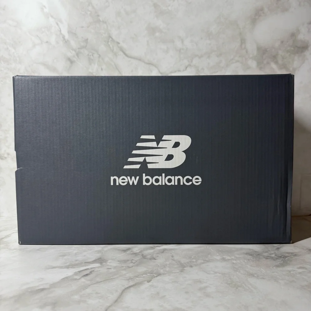 New Balance | Empty 9060 Shoe Box | Gray